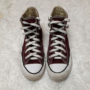 Chuck Taylor Converse